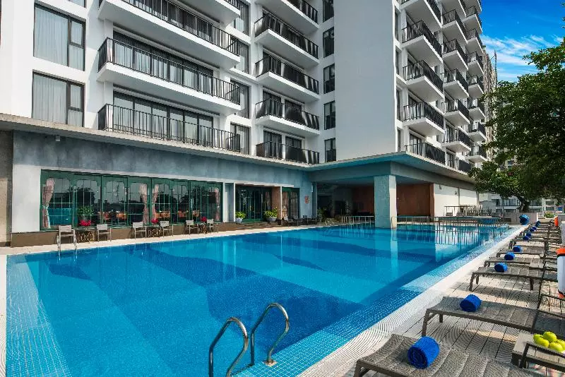 Fotos del hotel Somerset West Point Hanoi:  2