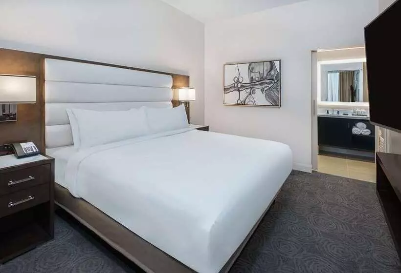 Fotos del hotel Embassy Suites By Hilton Houston West - Katy:  2