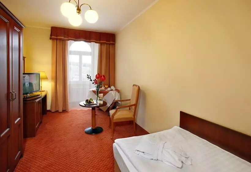 Ensana Centrální Lázn?  Maria Spa