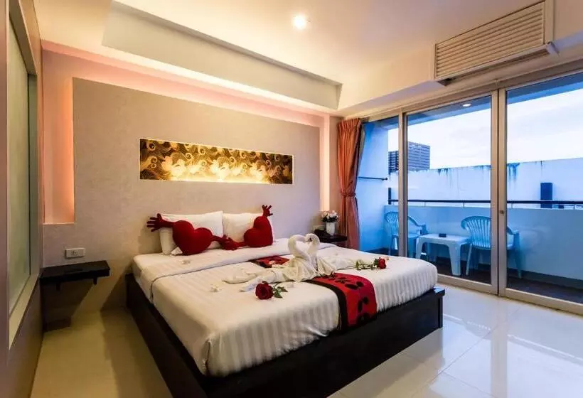 Fotos del hotel At Patong:  24
