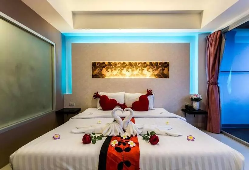 Fotos del hotel At Patong:  22