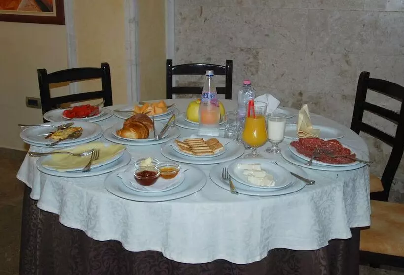 Fotos del hotel Gega:  25