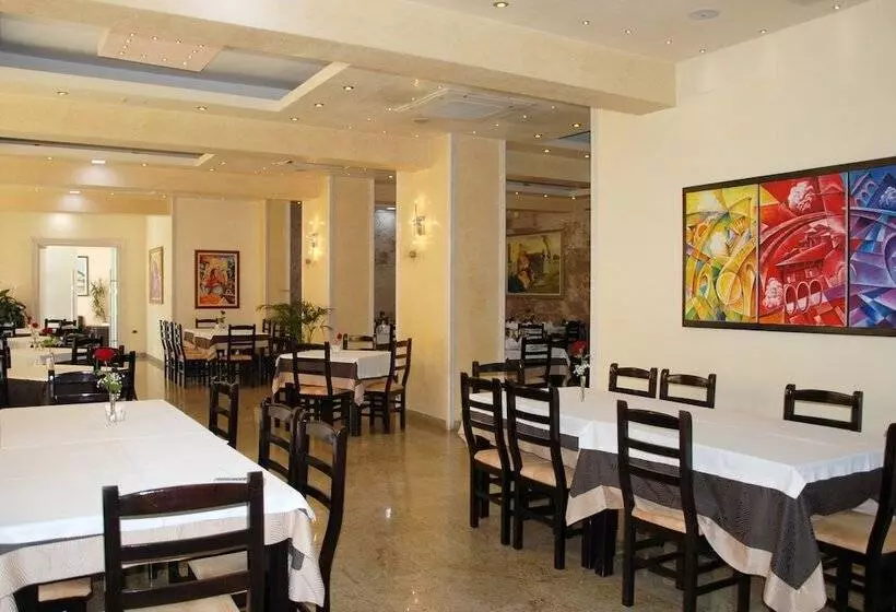 Fotos del hotel Gega:  21