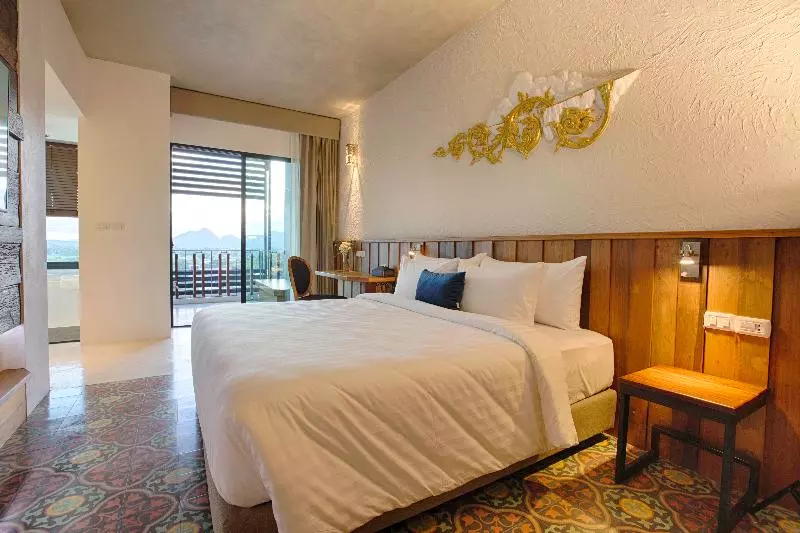Fotos del hotel Natee The Riverfront  Kanchanaburi:  3