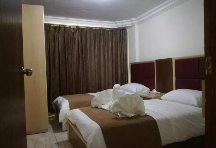 Fotos del hotel Yacht:  23