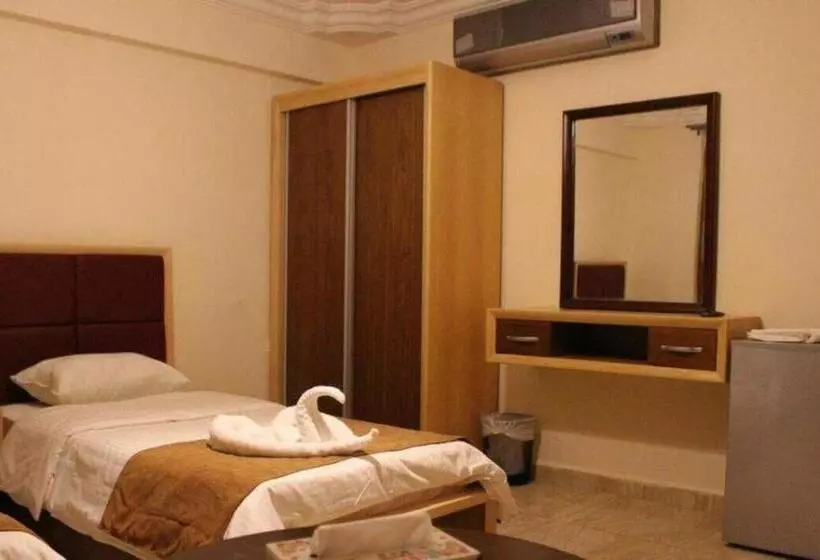 Fotos del hotel Yacht:  6