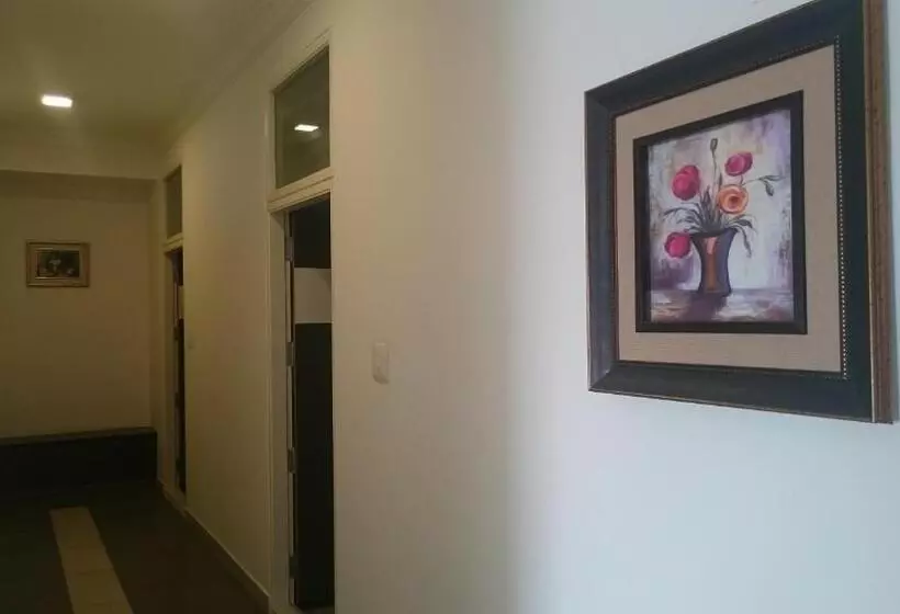 Fotos del hotel Sap Golden Grande Electronic City:  6