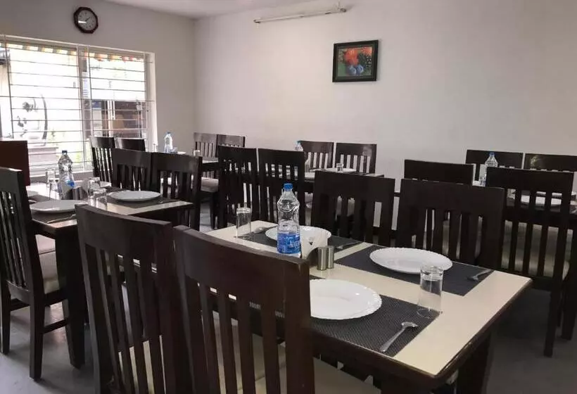 Fotos del hotel Sap Golden Grande Electronic City:  5