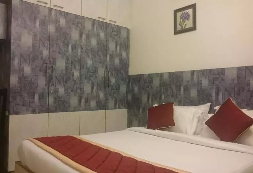 Fotos del hotel Sap Golden Grande Electronic City:  2
