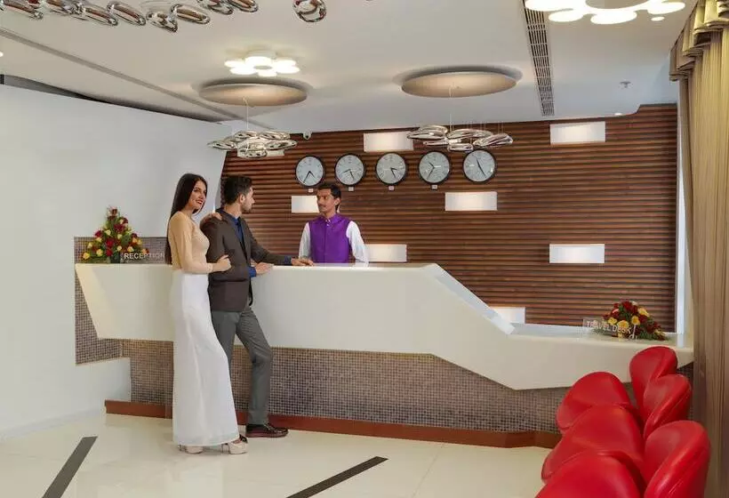 Fotos del hotel The Blooms Cochin:  2
