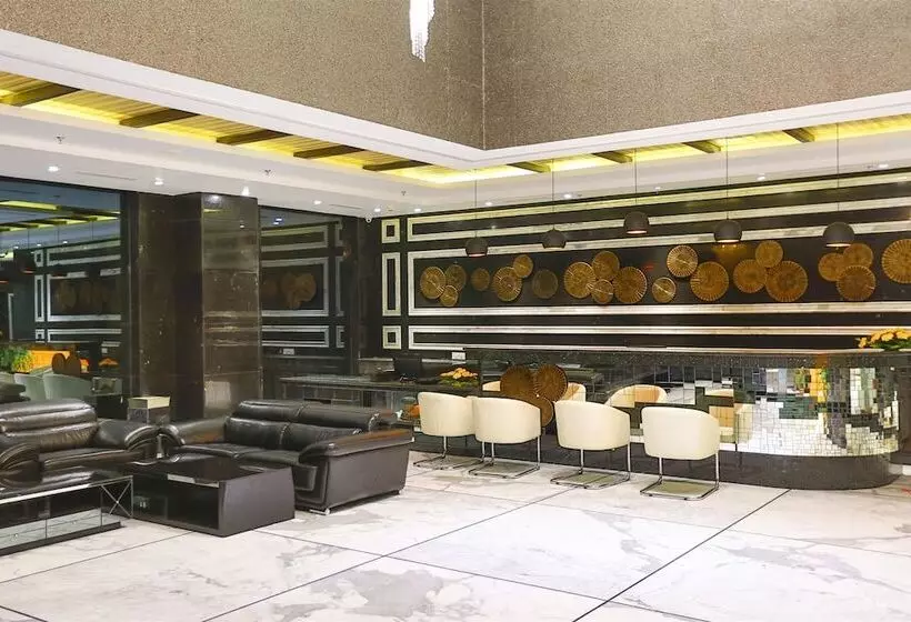 Fotos del hotel Ranjee S:  7