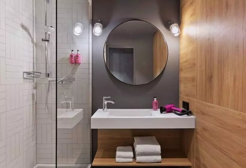 Fotos del hotel Moxy Berlin Humboldthain Park:  7