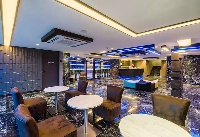 Fotos del hotel Citrus Suites Sukhumvit 6 By Compass Hospitality:  4