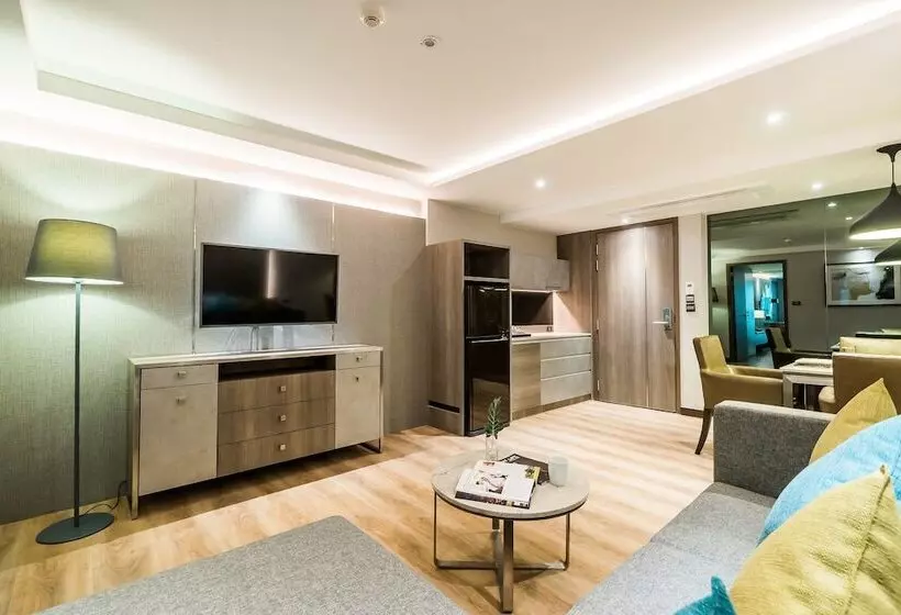 Fotos del hotel Citrus Suites Sukhumvit 6 By Compass Hospitality:  25