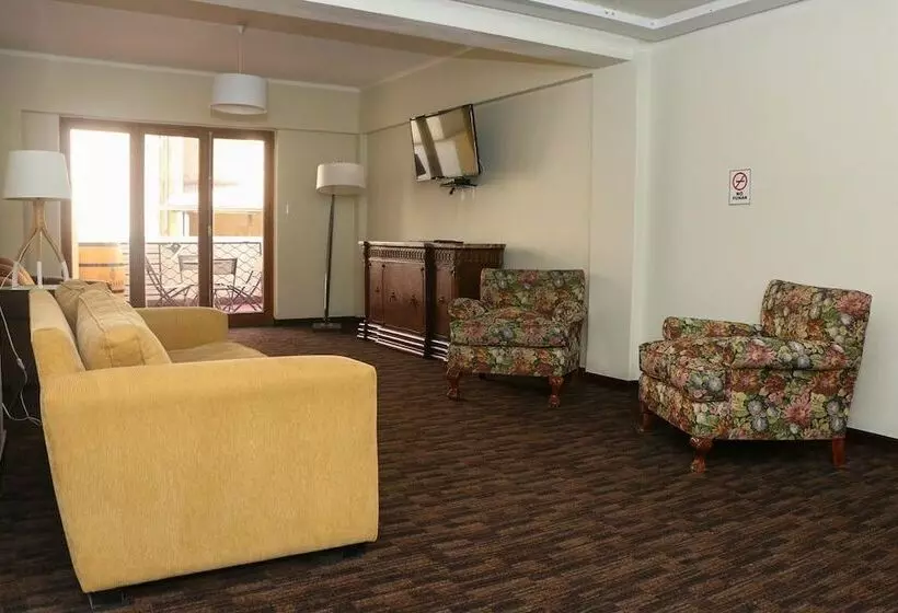 Fotos del hotel Plaza ñuñoa:  8
