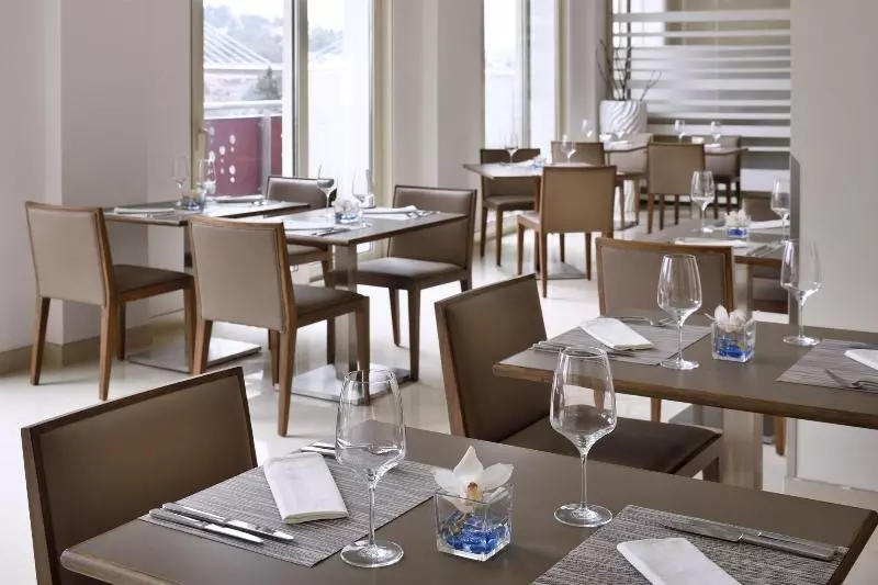 Fotos del hotel Protea Hotel By Marriott Constantine:  6