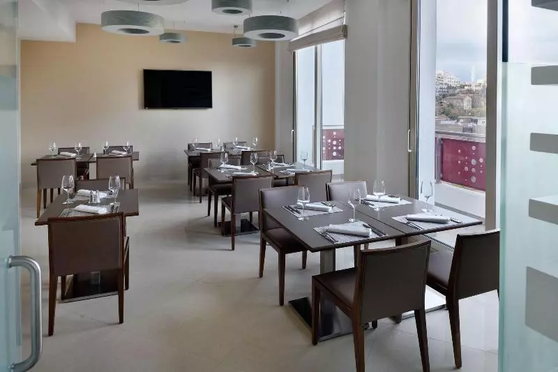 Fotos del hotel Protea Hotel By Marriott Constantine:  23