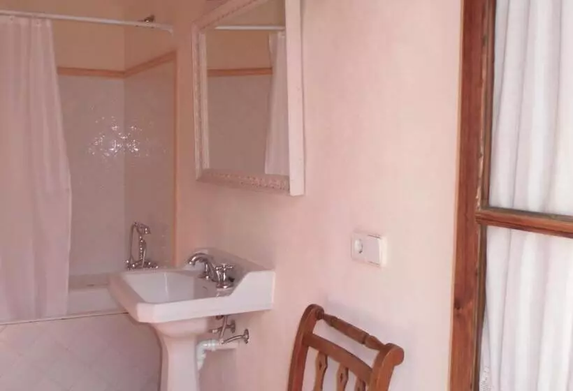 Fotos del hotel Agroturismo Na Set Centes:  2