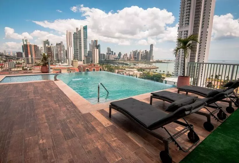 Fotos del hotel Innfiniti  & Suites:  8