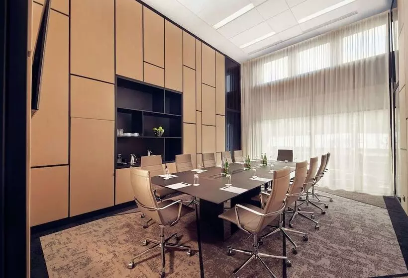 Fotos del hotel Hilton Belgrade:  4