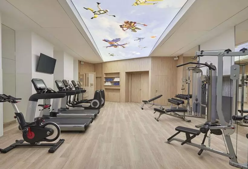 Fotos del hotel Hyatt Centric Gran Via Madrid:  2