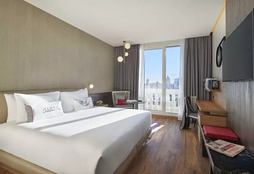 Fotos del hotel Hyatt Centric Gran Via Madrid:  19