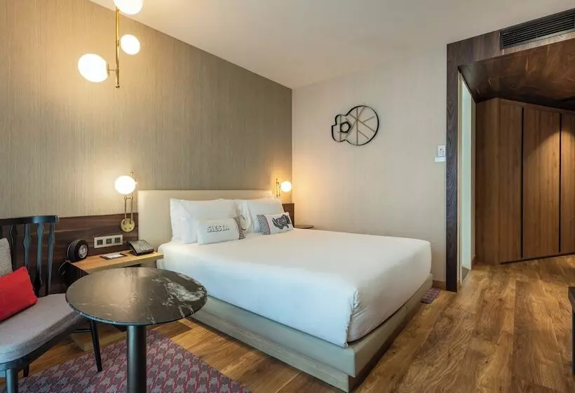Hyatt Centric Gran Via Madrid
