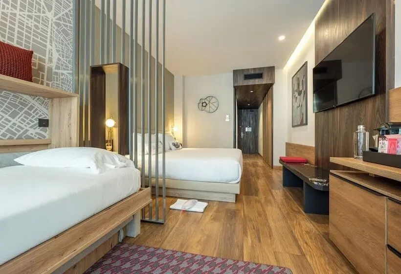 Fotos del hotel Hyatt Centric Gran Via Madrid:  86