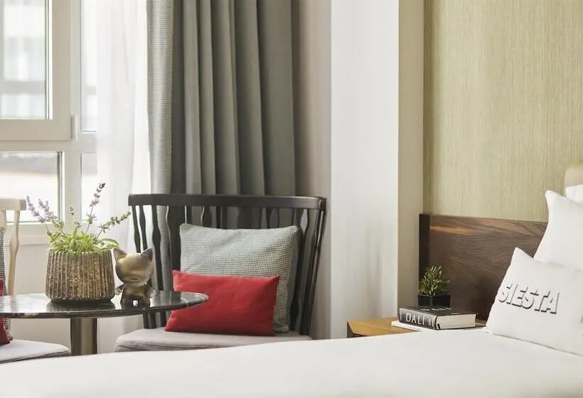 Fotos del hotel Hyatt Centric Gran Via Madrid:  163