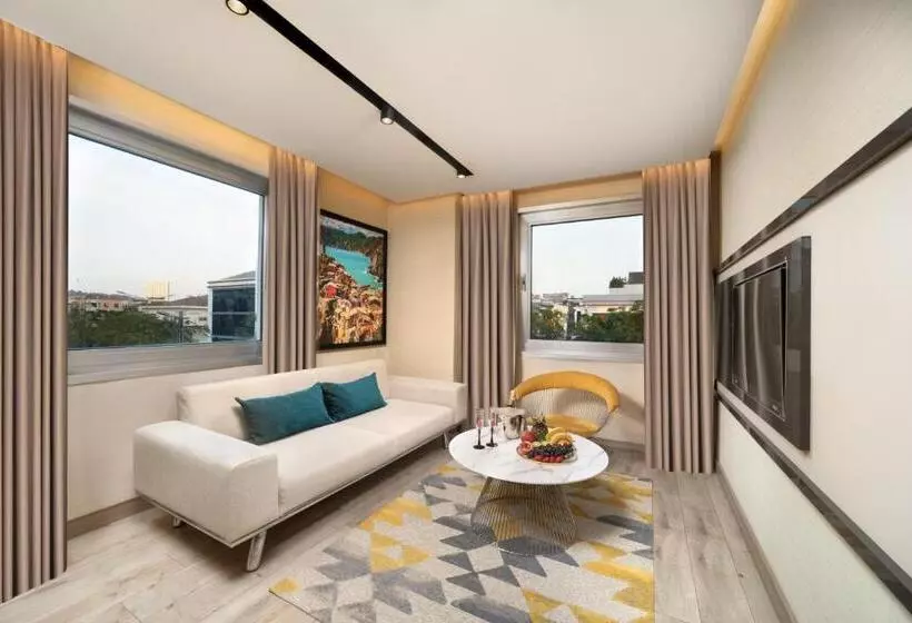 Fotos del hotel Nish Palace Exclusive Suites:  18