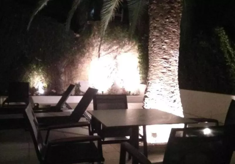 Fotos del hotel Athens Coast:  14