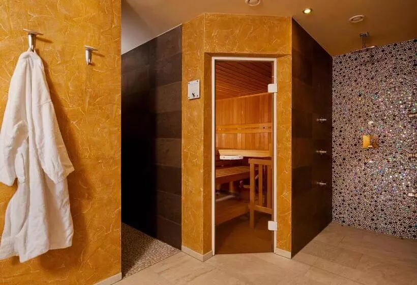 Fotos del hotel Alp Resort Tiroler Adler:  20