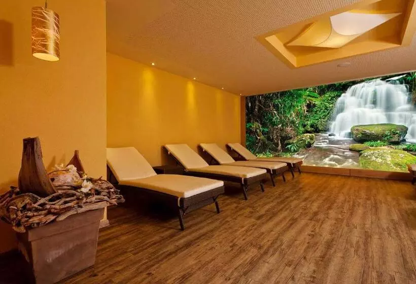 Fotos del hotel Alp Resort Tiroler Adler:  5