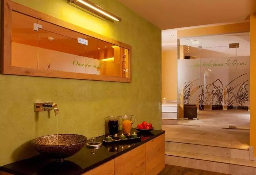 Fotos del hotel Alp Resort Tiroler Adler:  14