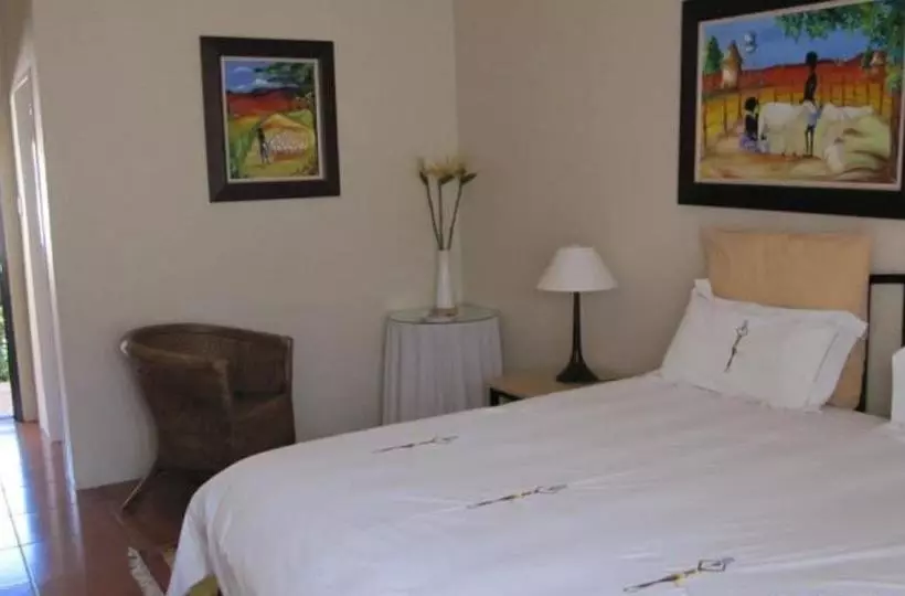 Fotos del hotel Blue Crane Lodge:  5