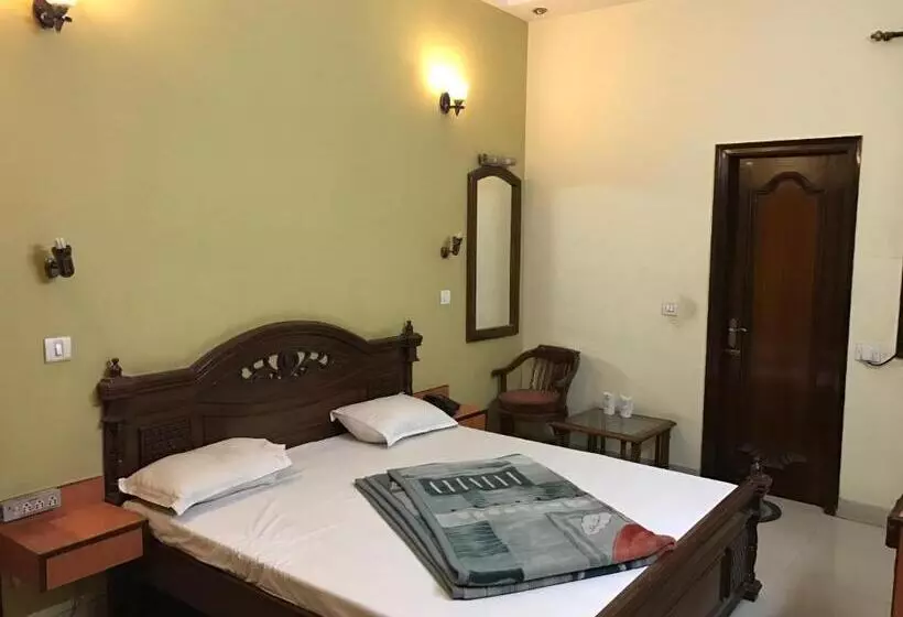 Fotos del hotel D.r. International:  16