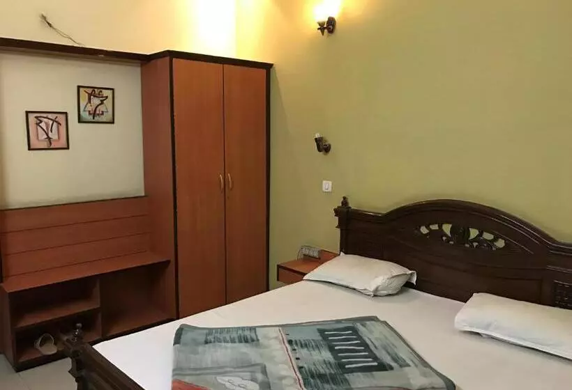 Fotos del hotel D.r. International:  18