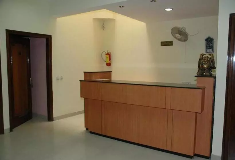 Fotos del hotel D.r. International:  4
