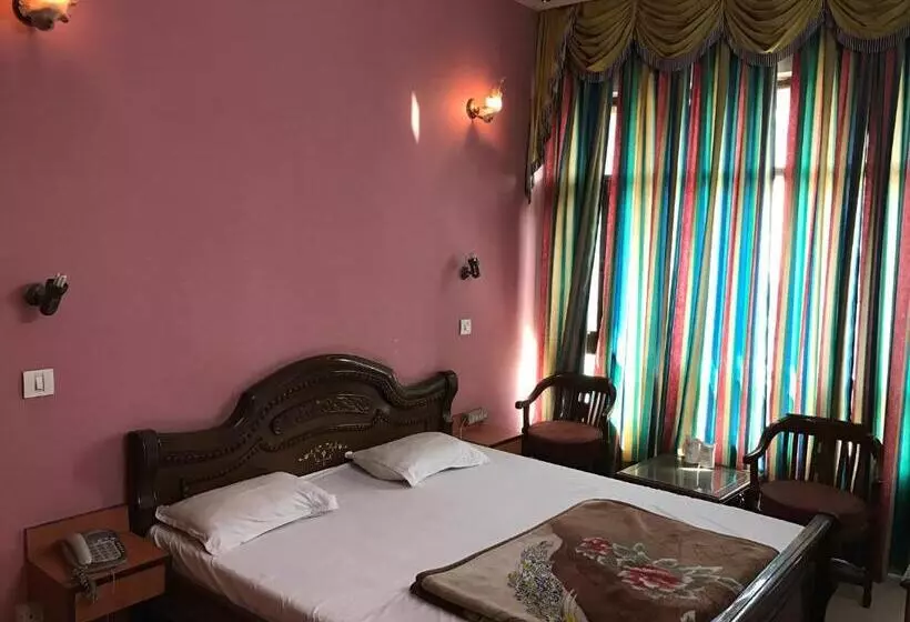 Fotos del hotel D.r. International:  24