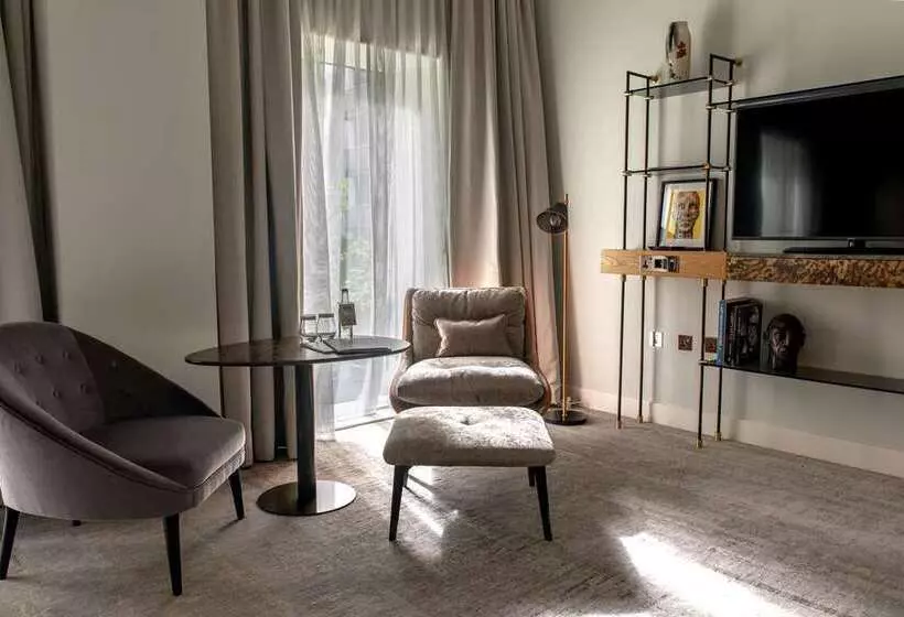 Fotos del hotel Lincoln Plaza London, Curio Collection By Hilton:  17