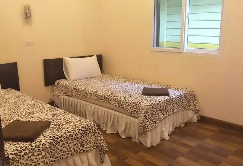 Fotos del hotel Sukorn Cabana Resort:  19