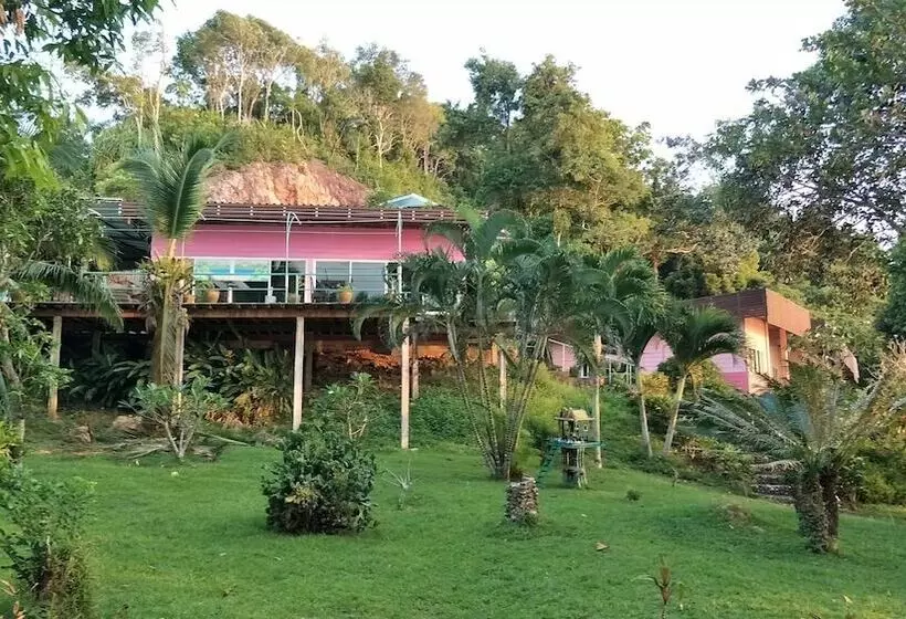 Fotos del hotel Sukorn Cabana Resort:  18