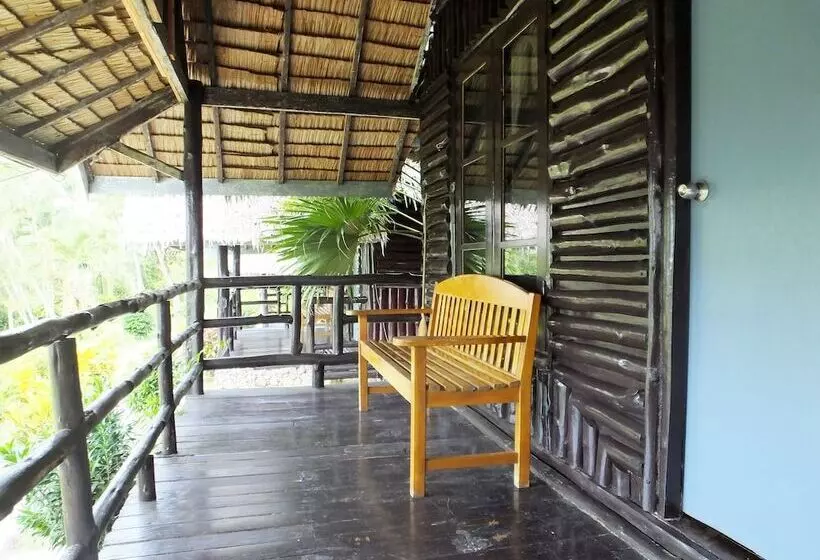 Fotos del hotel Sukorn Cabana Resort:  3