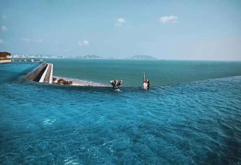 Fotos del hotel Sanya Conifer Resort:  11