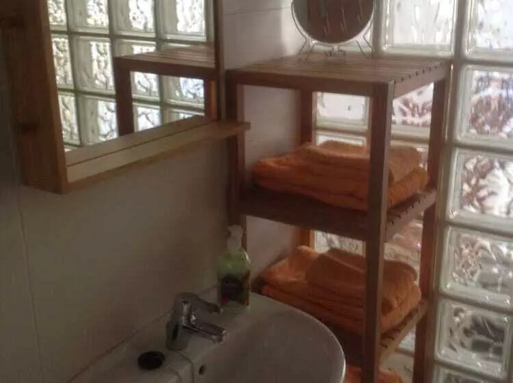 Fotos del hotel Hostal La Mar:  15