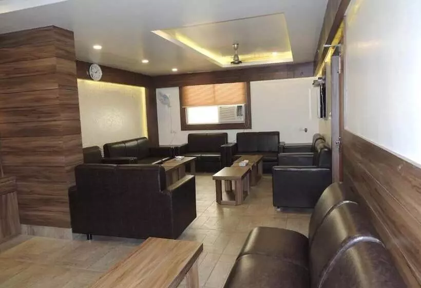 Fotos del hotel Elite Suites Mint Gomti Nagar:  12