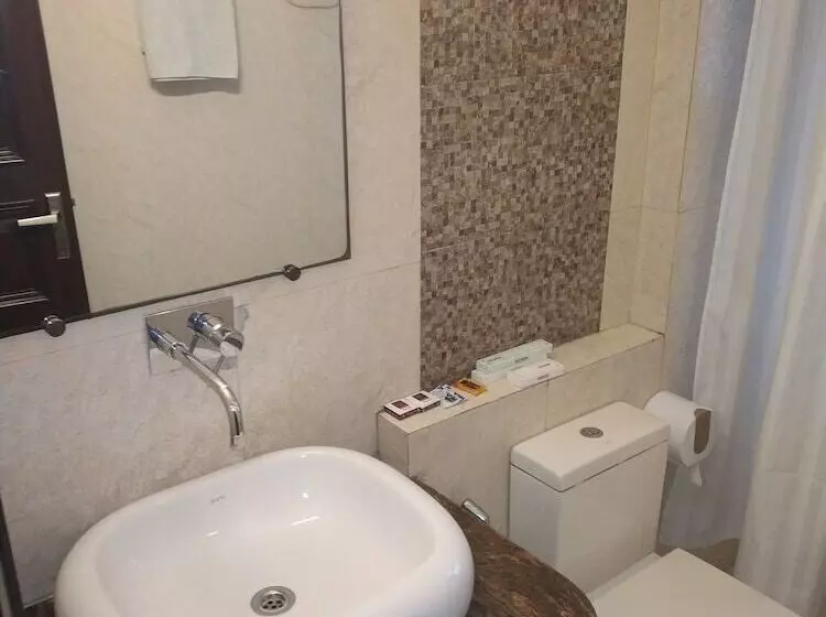 Fotos del hotel Golden Palm Suites:  23
