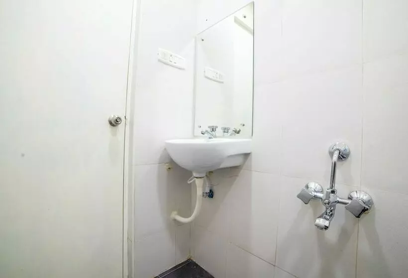 Fotos del hotel OYO 6375 Perungudi :  10