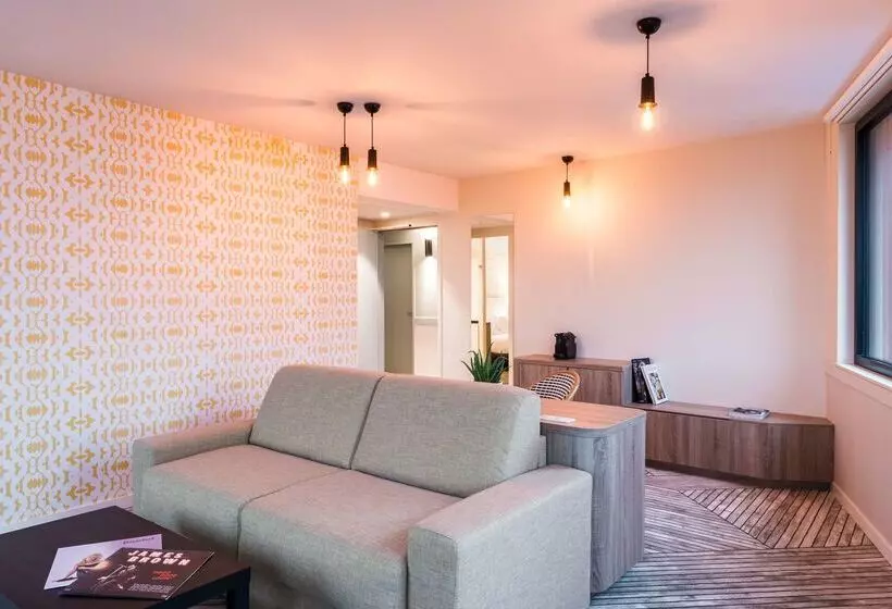 Fotos del hotel The Originals Boutique, Hôtel Maison Montmartre, Paris:  2