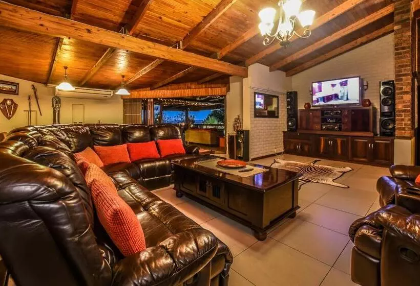 Fotos del hotel The Rest Guest House:  16
